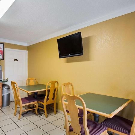 Econo Lodge Historic Area Williamsburg Kültér fotó